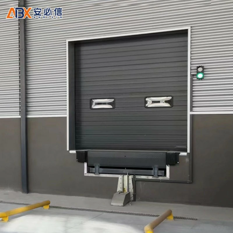 信阳钢质提升门